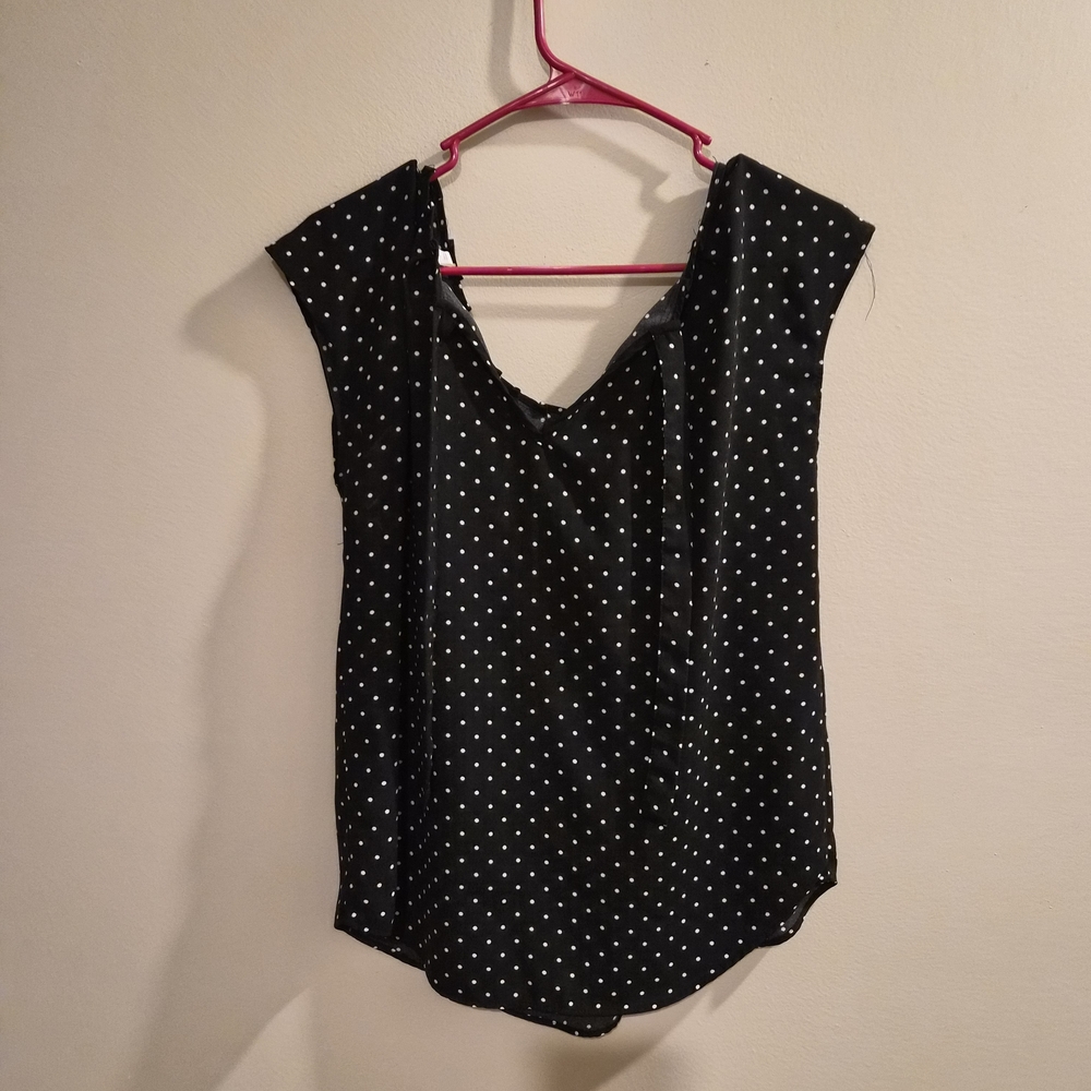 LC Lauren Conrad Black & White Polka Dot Cap Sleeve Blouse
